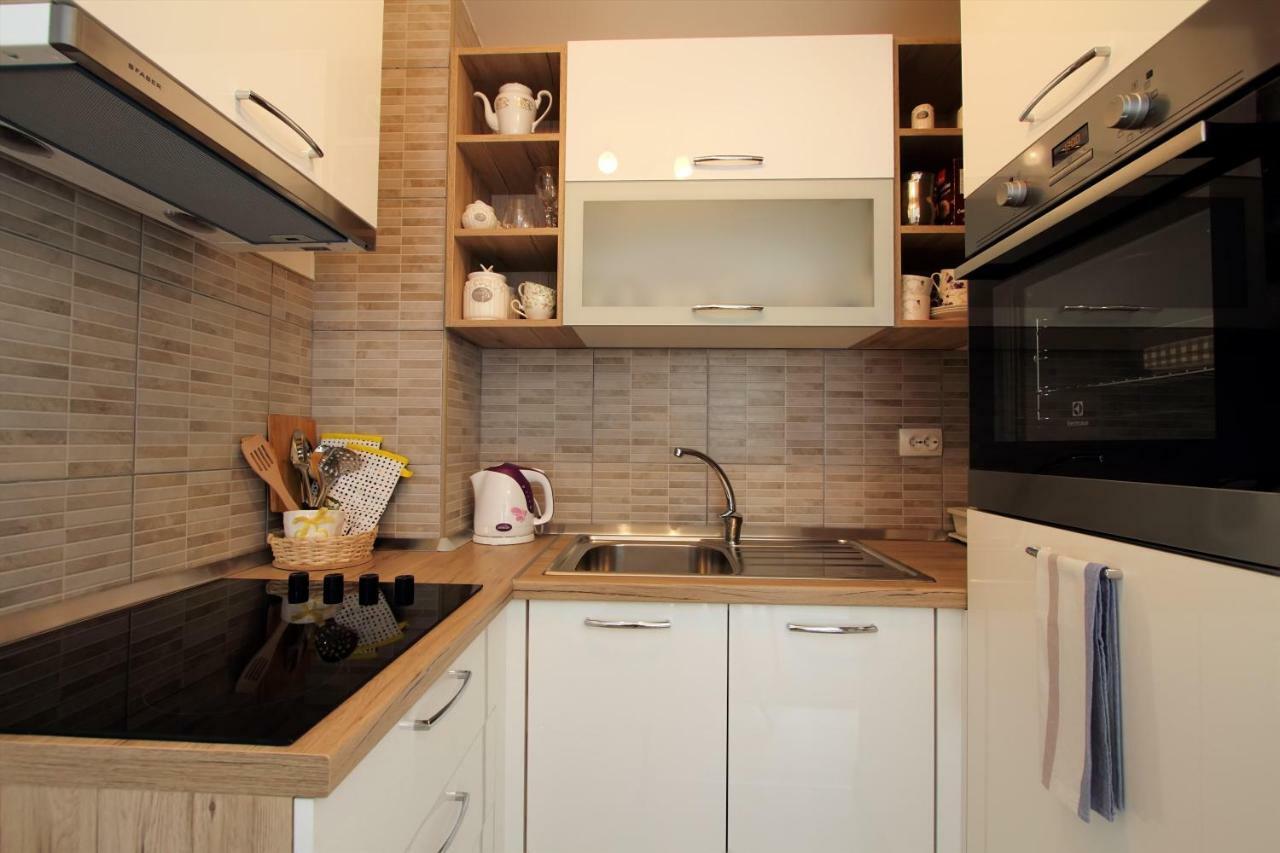 Apartman Ana Otočac Exterior foto